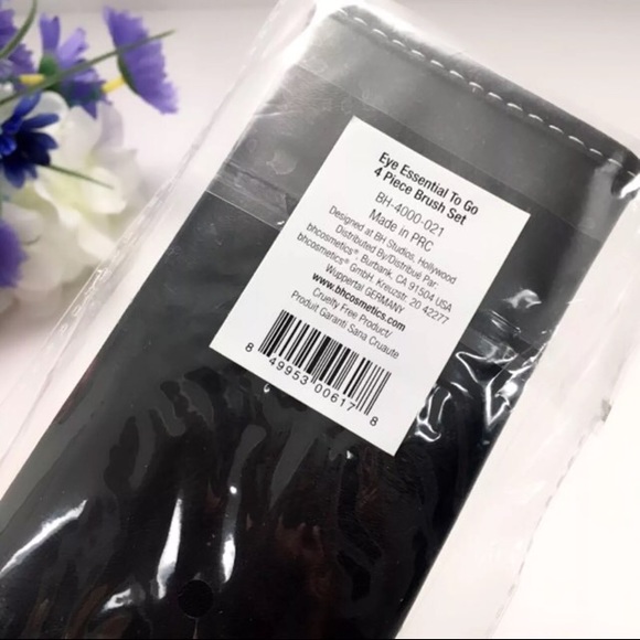 ✨BHCOSMETICS Eye Essential To Go 4-Pc Brush Set - Picture 4 of 4